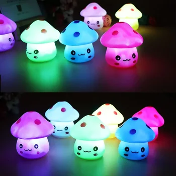 1tk Mini Armas Seene Lamp Sise-Baby Laste Ruumi Valgustus Mänguasi LED Öölambid Helendav Öö Tuli Kodu Pool Kaunistused